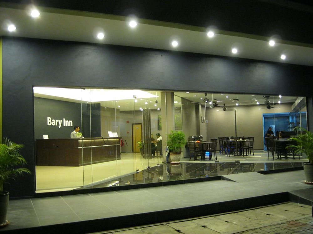 Bary Inn, Klia & Klia2 - 24 Hours Free Airport Pick-Up Sepang Exterior photo
